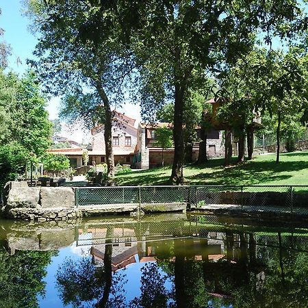 Quinta Padre Lobo Guest House Santa Maria da Feira Bagian luar foto