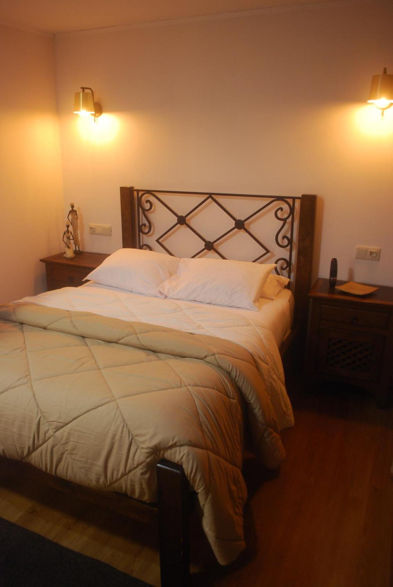 Quinta Padre Lobo Guest House Santa Maria da Feira Bagian luar foto
