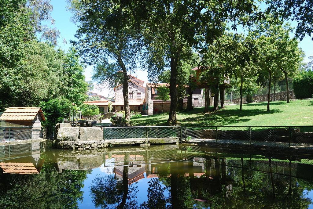Quinta Padre Lobo Guest House Santa Maria da Feira Bagian luar foto